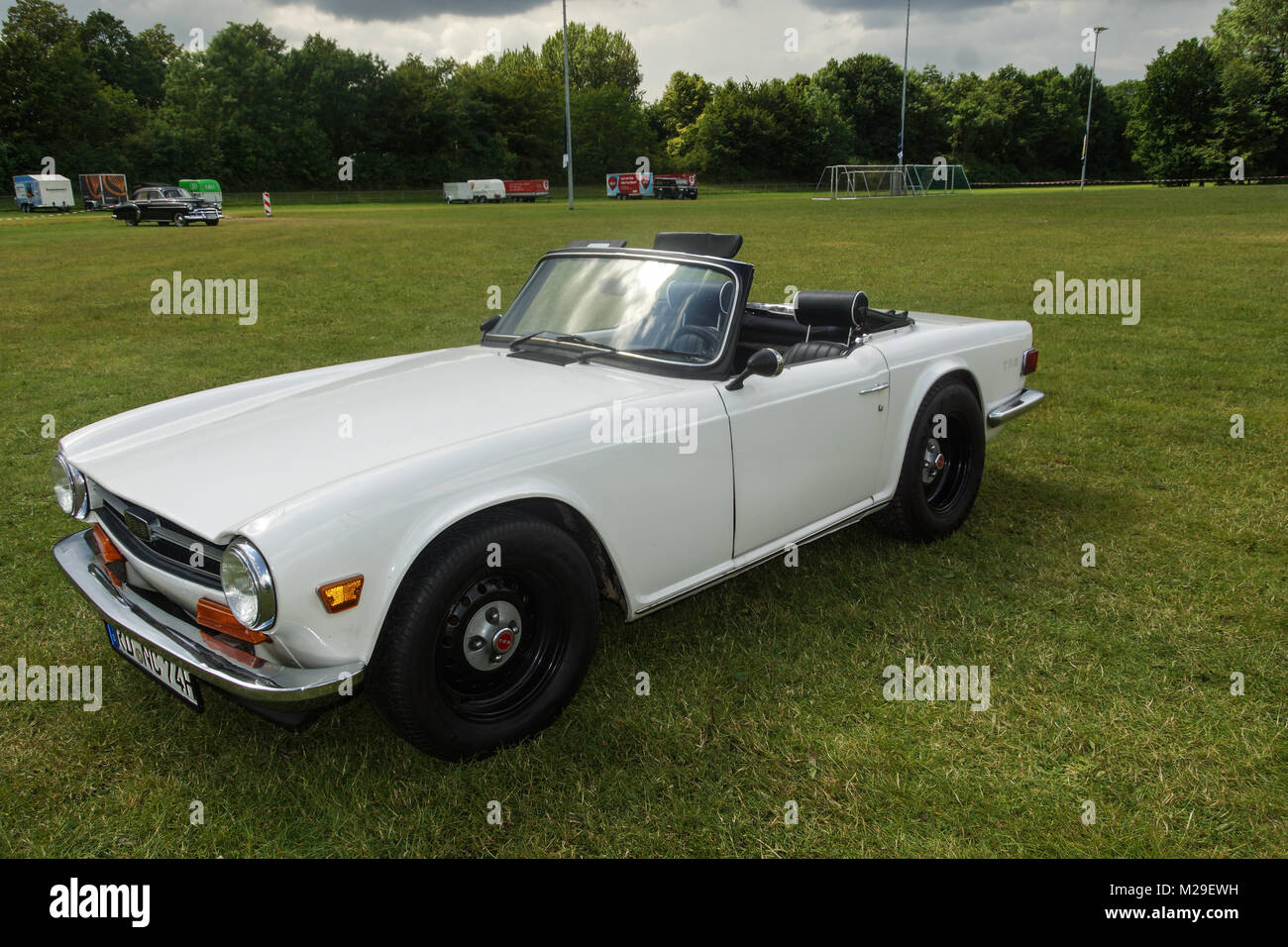 Kiel, Germany. 29nd June, 2014. Oldtimer and USCar Show on the final