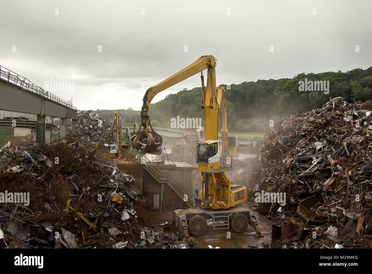 Enterprise for collection and recycling of scrap metal (scrapmetal