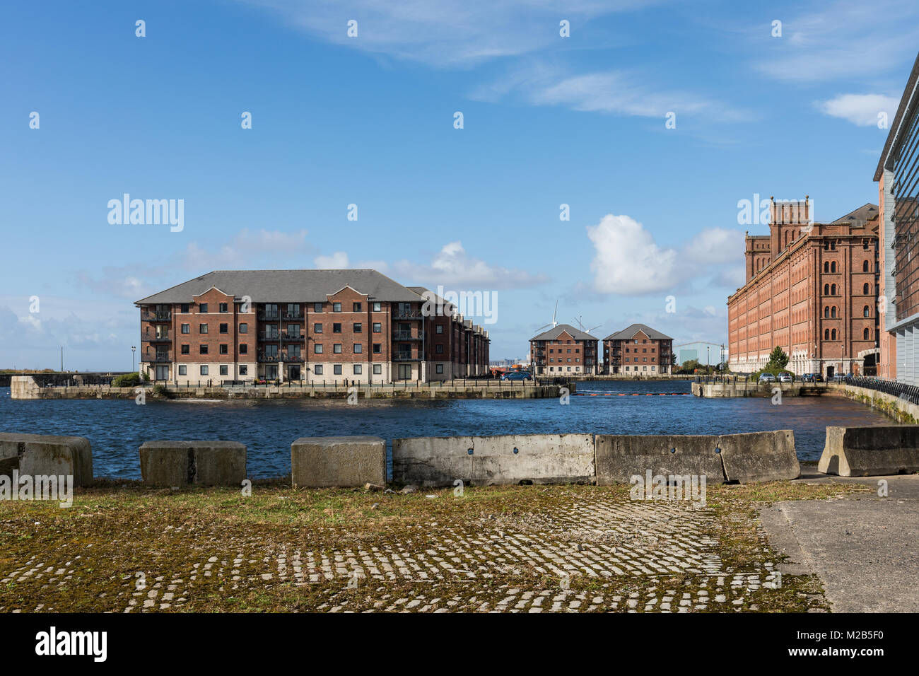 Waterloo docks liverpool hires stock photography and images Alamy