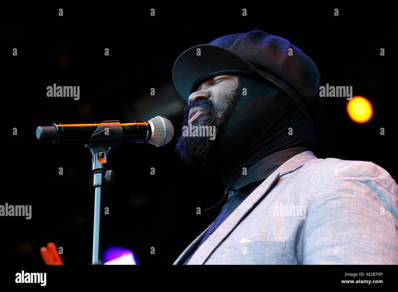 GREGORY PORTER & THE METROPOLE ORCHESTRA, Gregory PORTER, Saenger, USA, Jazz, Citadel Music Festival 2015, Auftritt, open air, 01.07.2015, Zitadelle, Spandau, Berlin, Deutschland < english> GREGORY PORTER & THE METROPOLE ORCHESTRA, Citadel Music Festival 2015, performing on July 01, 2015, at Zitadelle, Spandau, Berlin, Germany Stock Photo