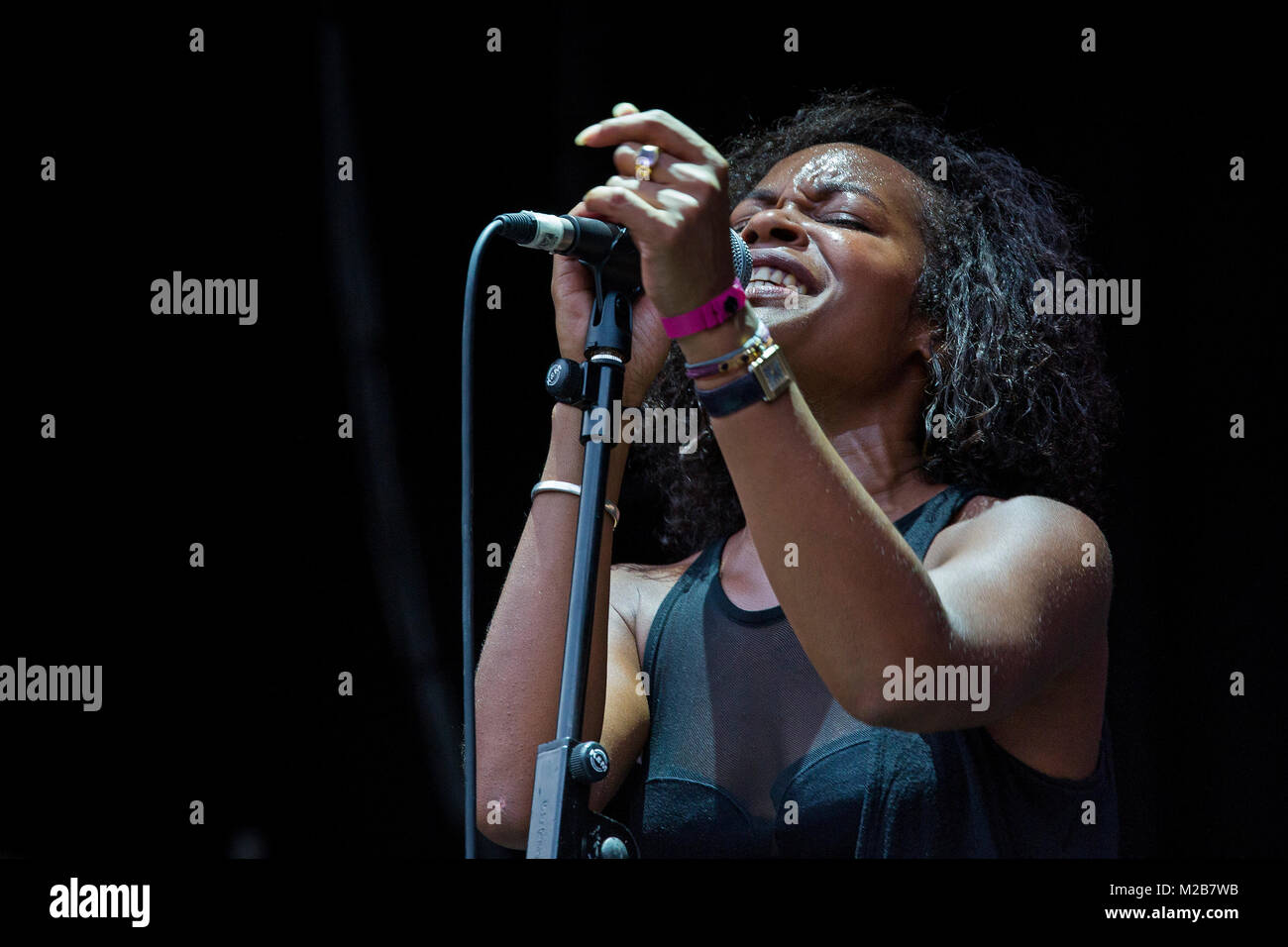 FM LAETI, Laetitia, Saengerin, Guadeloupe, Pop, Jazz, Soul, Citadel Music Festival 2015, Auftritt, open air, 04.07.2015, Zitadelle, Spandau, Berlin, Deutschland < english> FM LAETI, Citadel Music Festival 2015, performing on July 04, 2015, at Zitadelle, Spandau, Berlin, Germany Stock Photo