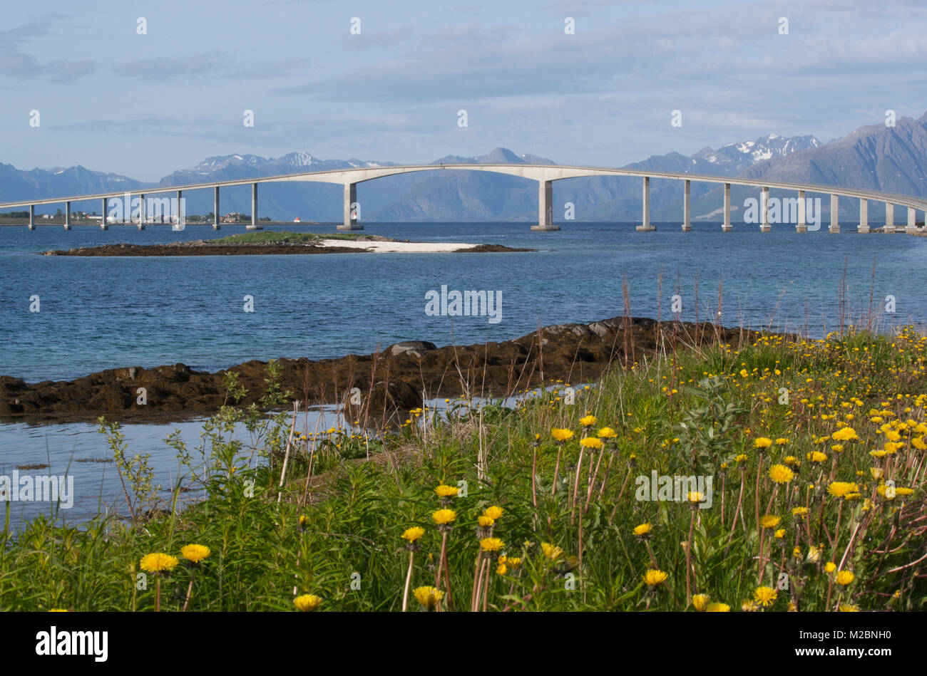 Bridge joint islands, type of Cantilever bridge, in the Vesterålen ...