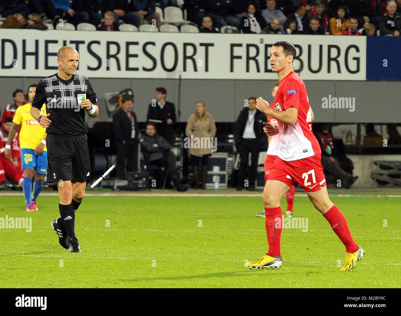 Nicolas HÖFLER wurde eingewechselt - Fussball-Europa-League: 3. Spieltag, SC Freiburg vs. Estoril Praia Stock Photo