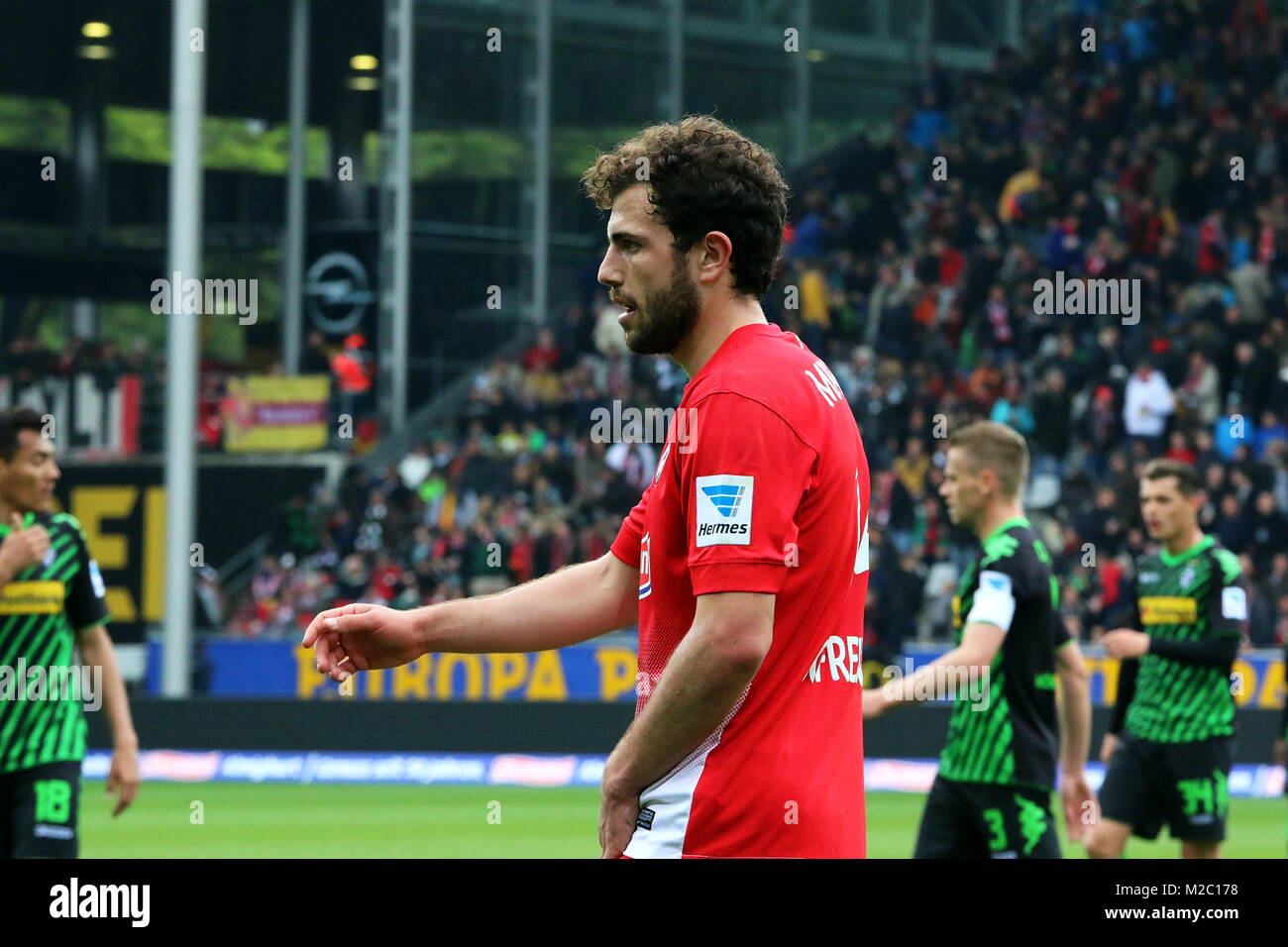 Fußball-Bundesliga: 31. Spieltag, SC Freiburg vs. Borussia Mönchengladbach Torjäger Admir MEHMEDI SC Freiburg Stock Photo