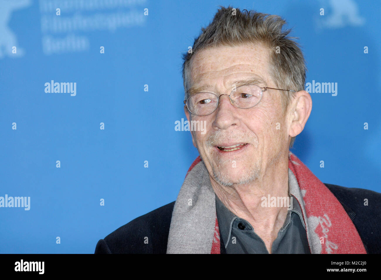 Schauspieler John Hurt beim Fotocall zum Film 'An Englishman in New York' im Rahmen der 59. Berlinale am 11.02.2009 / Foto: niehaus Stock Photo