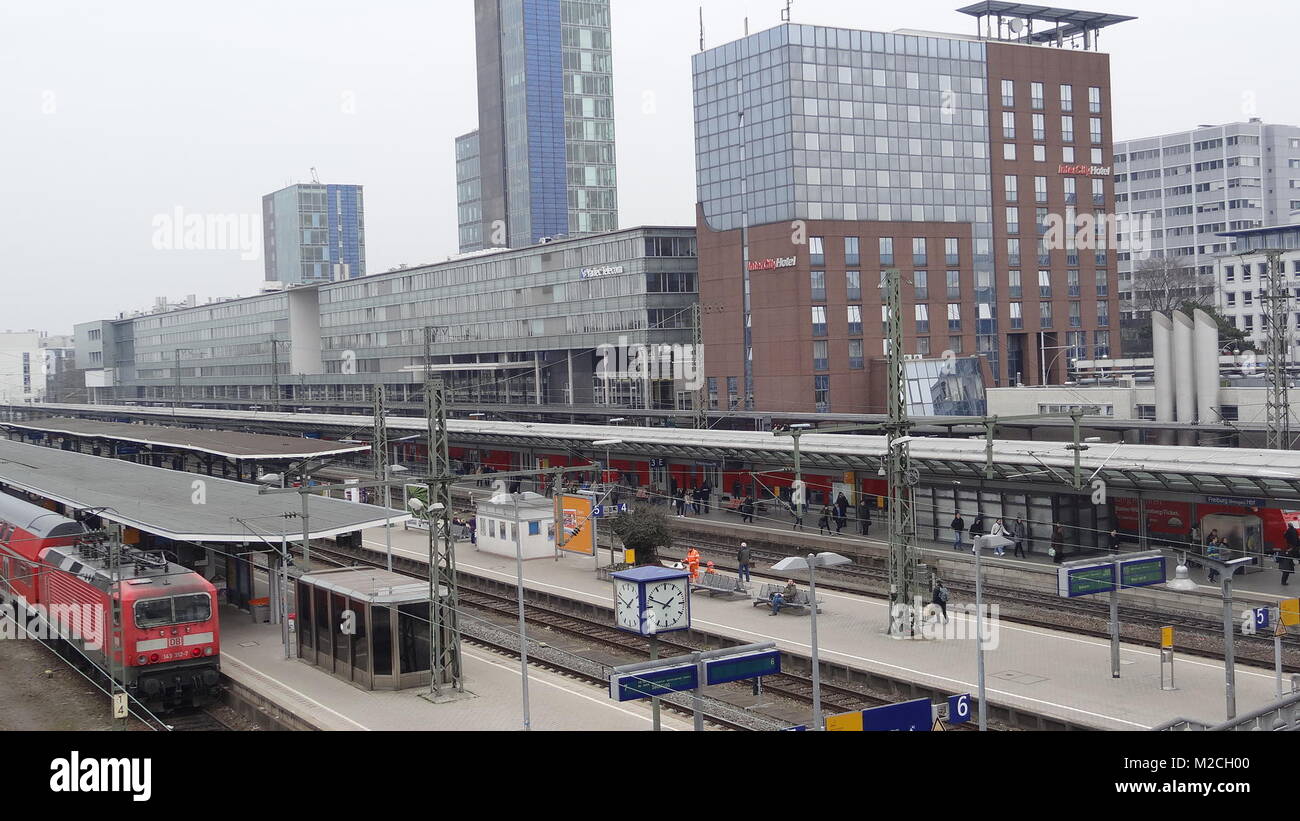 Busse und Bahnen im Regioverkehrsverbund (RVF) Freiburg Stock Photo