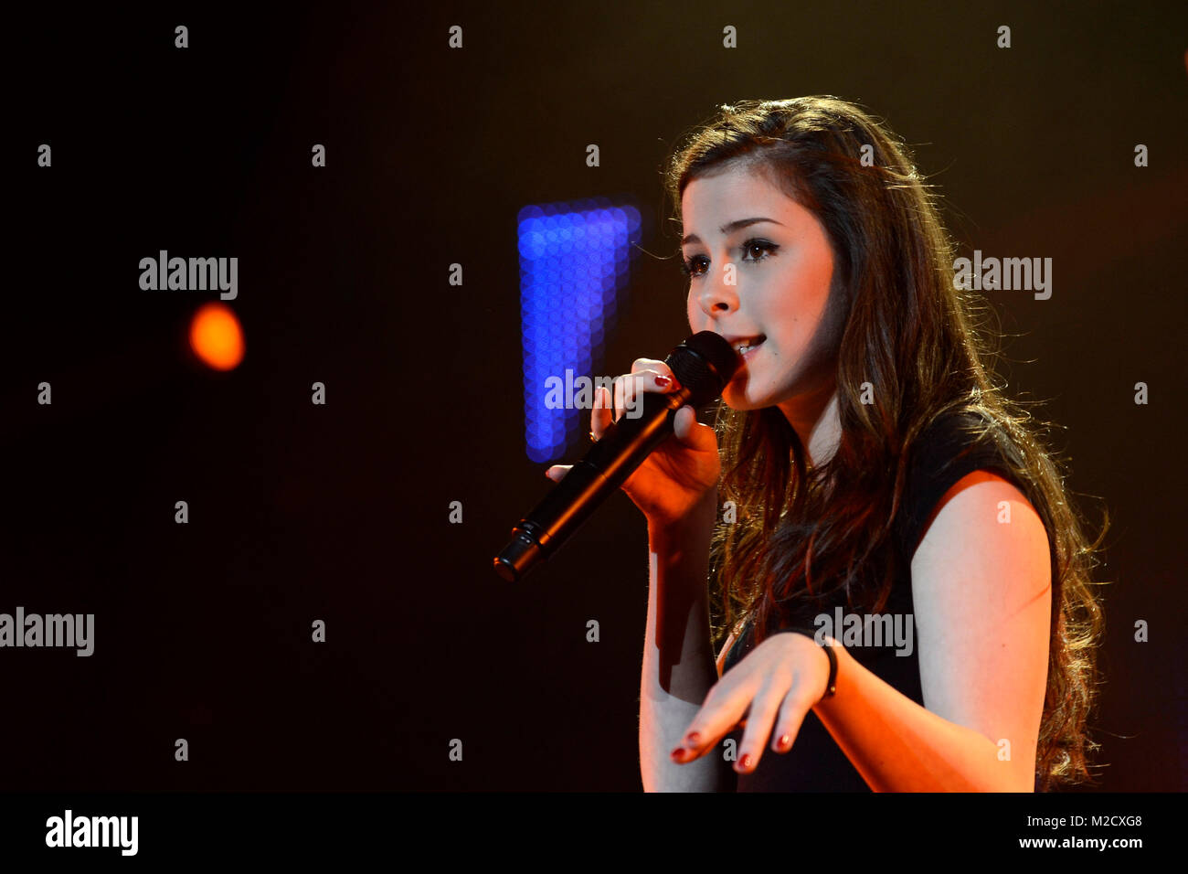 Heimspiel: Lena Meyer-Landrut bei ihrem Konzert in der TUI Arena in ...