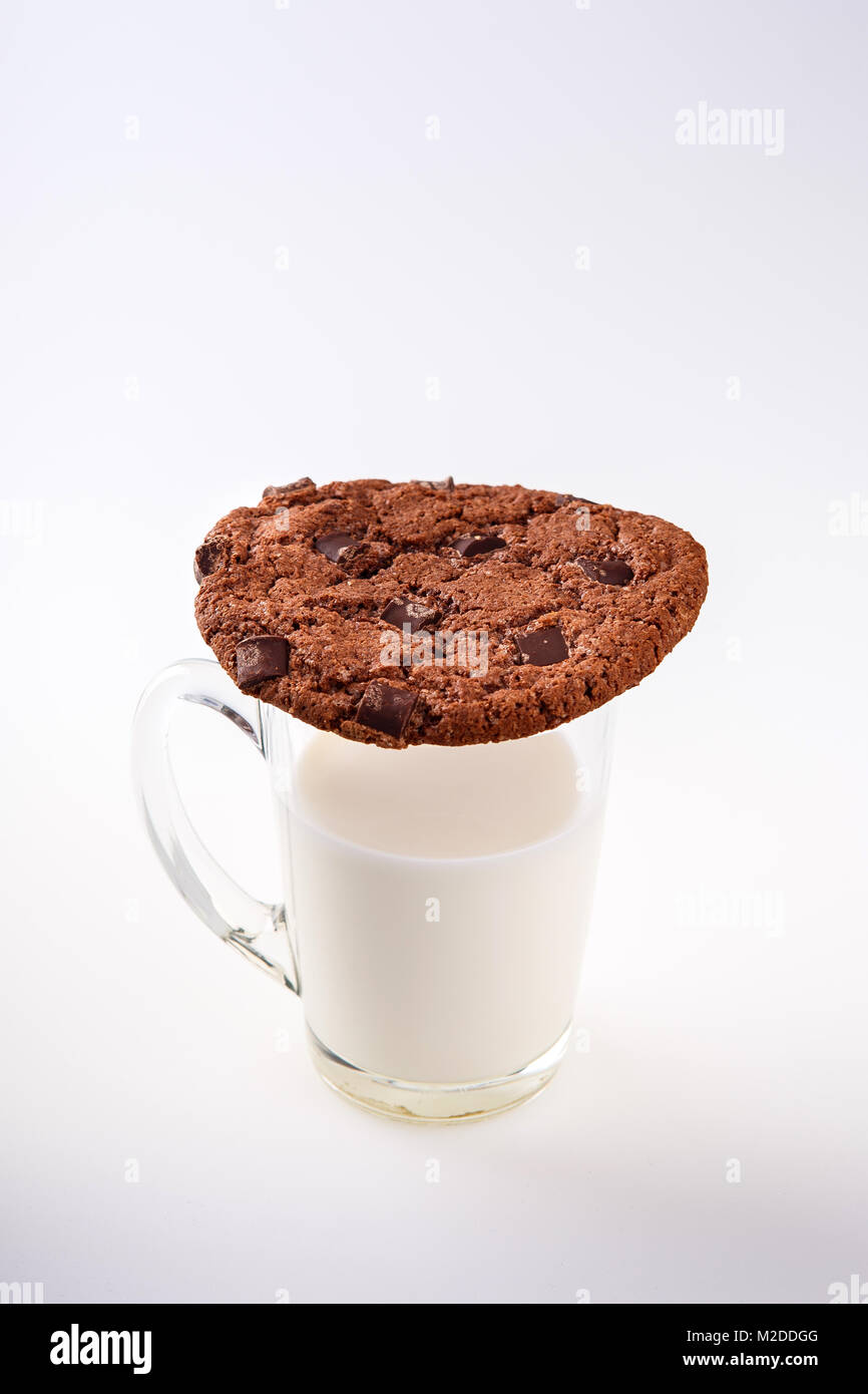 Big Chocolate Chip Cookies