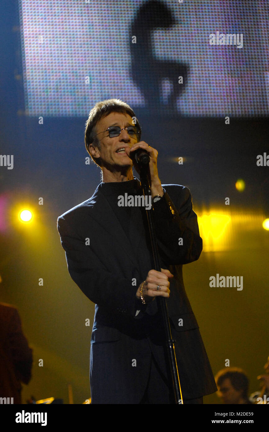 Robin Gibb von den Bee Gees bei der Nokia Night Of The Proms (NNOTP) in Hannover am 17.12.2008 / Foto: niehaus Stock Photo