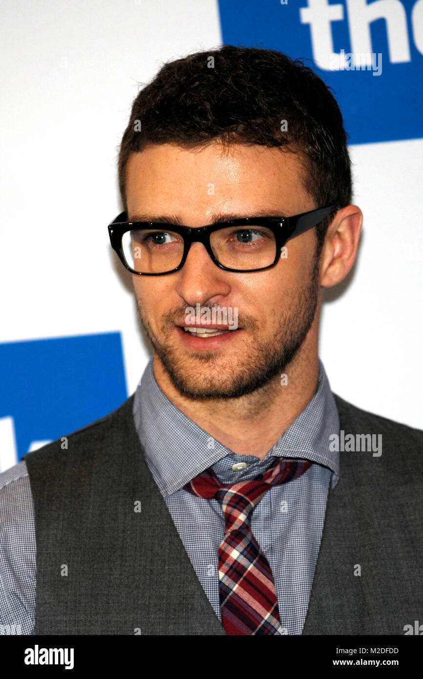 Justin timberlake 2000 hi-res stock photography and images - Alamy