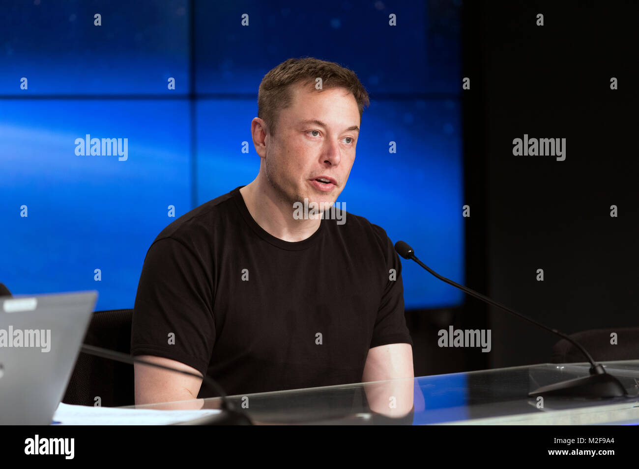 Cape Canaveral, Florida. February 6, 2018 .  SpaceX CEO and Founder Elon Musk speaks during a press conference after the Falcon 9 SpaceX heavy rocket launched successfully from the Kennedy Space Center February 6, 2018 in Cape Canaveral, Florida. Credit: Planetpix/Alamy Live News Stock Photo