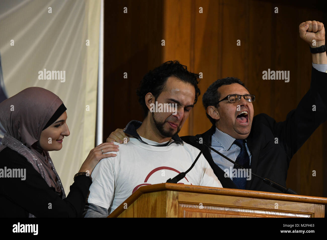 Washington, District of Columbia, USA. 7th Feb, 2018. Dreamer MISSAEL GARCIA, cries at the podium, Linda Sarsour from Women's March and Gustavo Torres, from CASA comfort him as Immigration activists demonstrate at Lutheran Church of the Reformationl in Washington DC Wednesday, as the Senate agreed to a deal to avoid a shutdown that does not include provisions for so-called Dreamers sought by Democrats. Credit: Miguel Juarez Lugo/ZUMA Wire/Alamy Live News Stock Photo