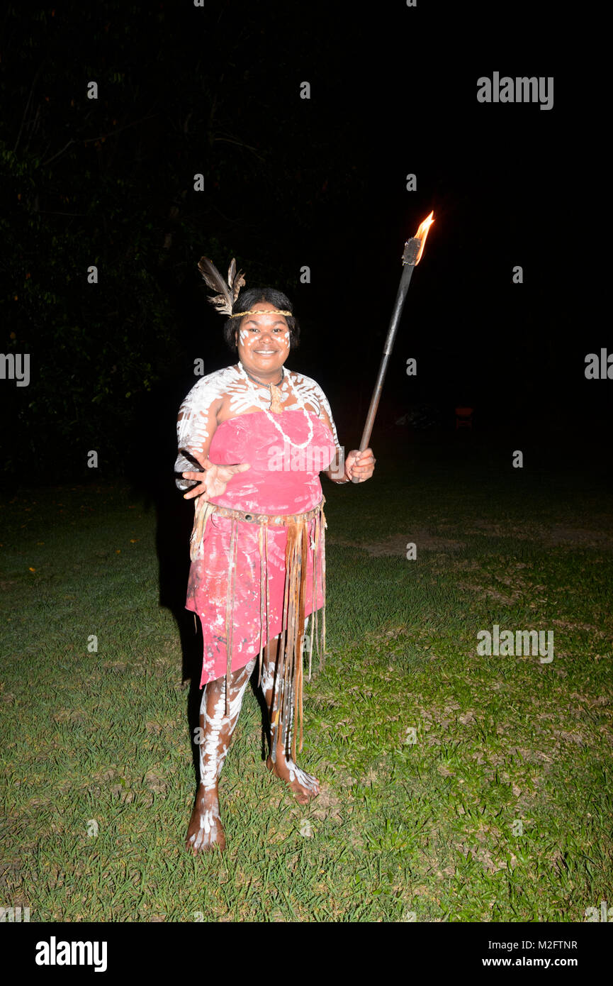 Young Aboriginal woman at Tjapukai Aborignal Cultural Park, Smithfield, Cairns, Far North Queensland, FNQ, QLD, Australia Stock Photo