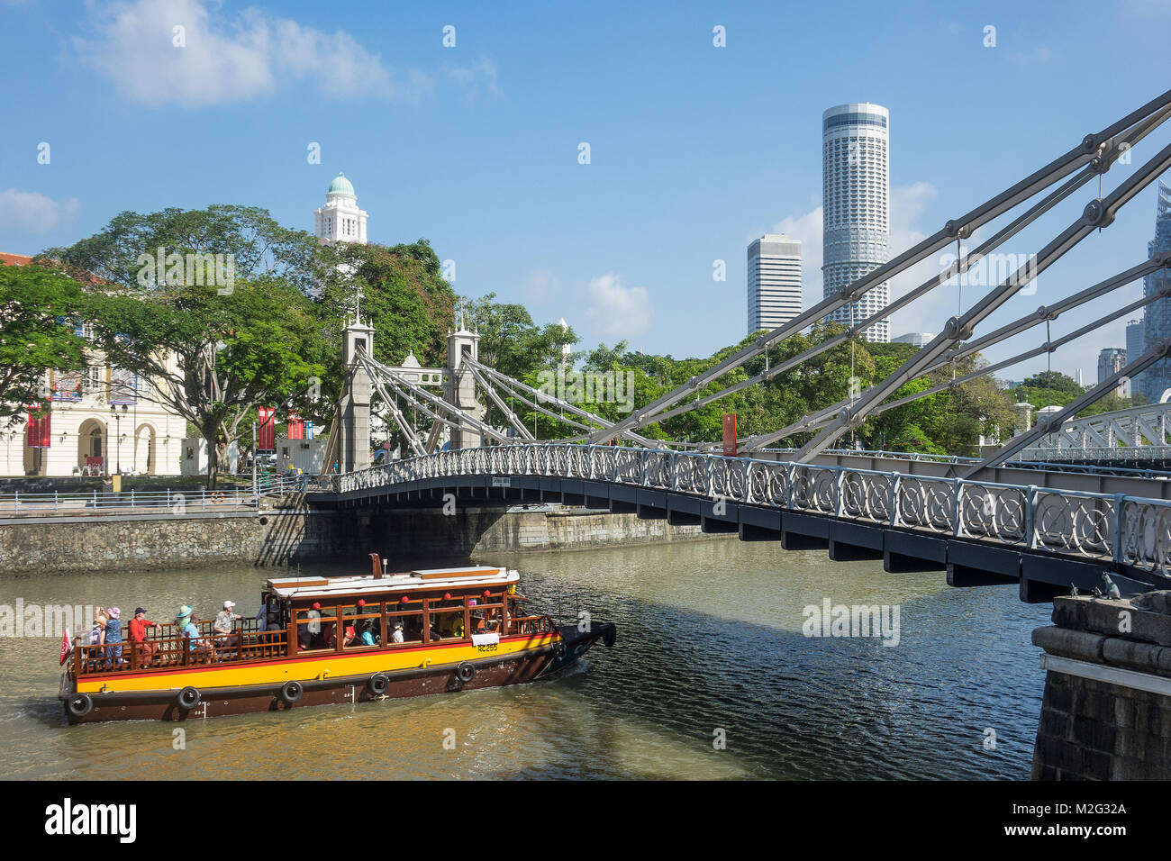 Singapore, Cavenagh bridge Stock Photo