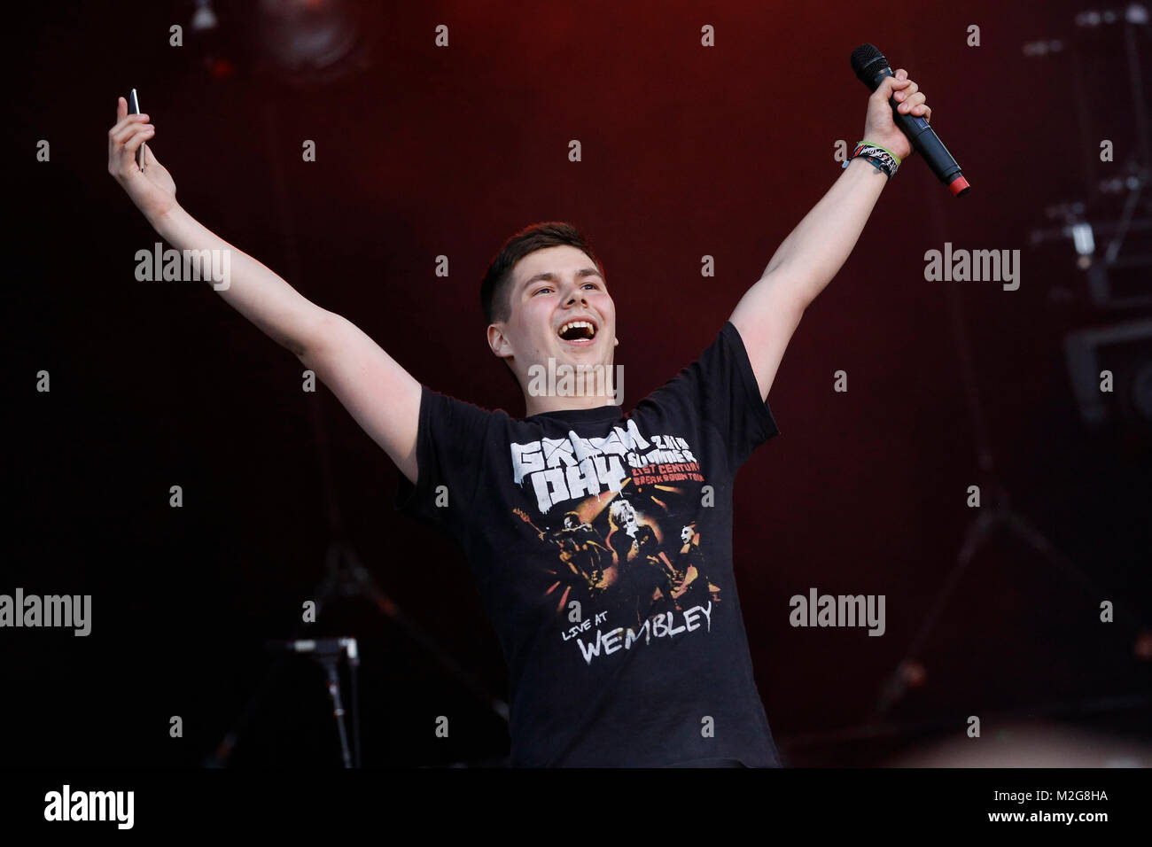 Sänger und Frontmann Billie Joe Armstrong. Auftritt der amerikanischen Punk-Rock-Band Green Day beim Rock im Park-Festival in Nürnberg. +++ 3S PHOTO /Foto: Sven-Sebastian Sajak Stock Photo