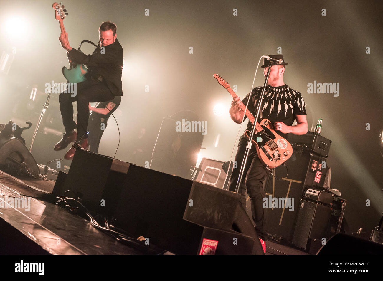 Die Berliner Alternative-Band Beatsteaks spielt am Donnerstag (11.12.2014) in der Jahrhunderthalle Frankfurt. +++ 3S PHOTO / Foto: Sven-Sebastian Sajak Stock Photo