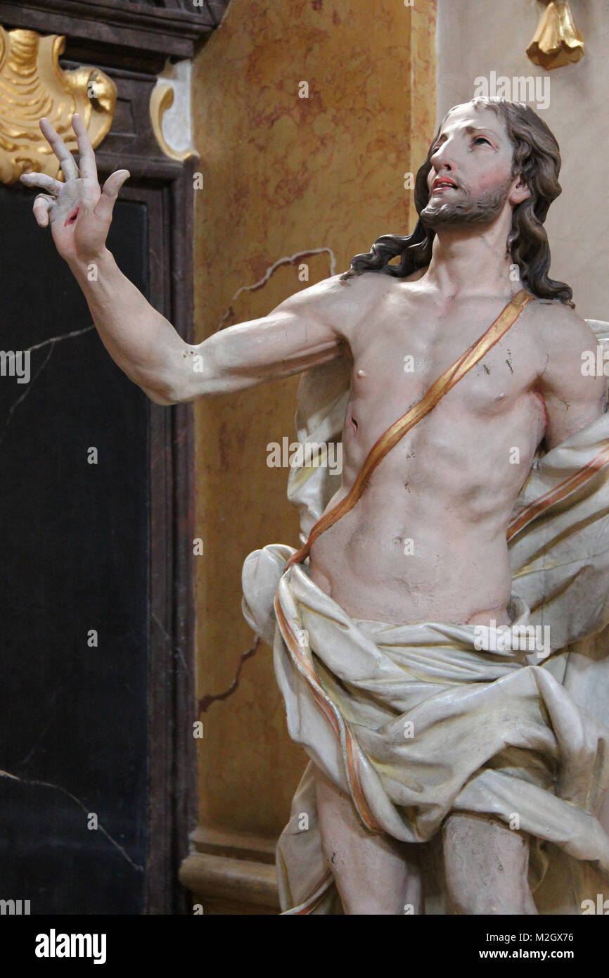 Vienna statue of jesus christ hi-res stock photography and images - Alamy