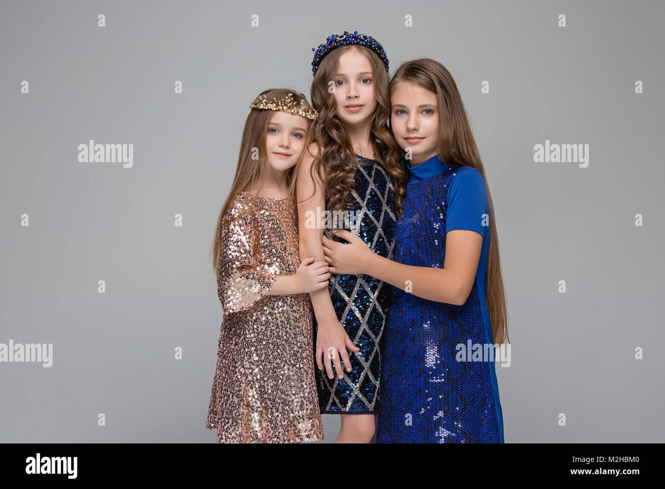 Group healthy teen girls hi-res stock photography and images - Alamy