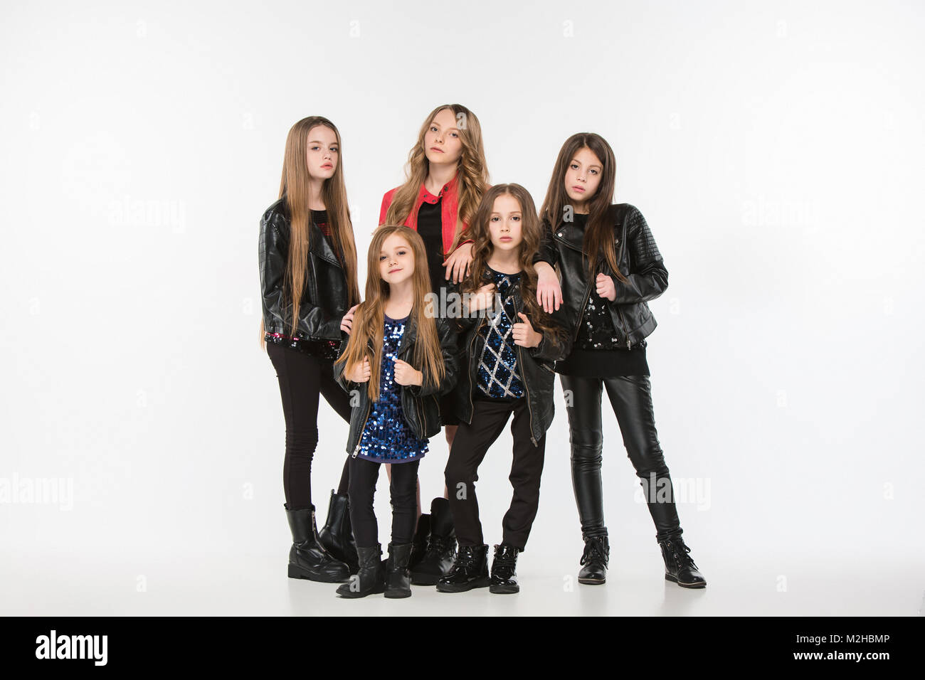 Group of five teen girls hi-res stock photography and images - Alamy