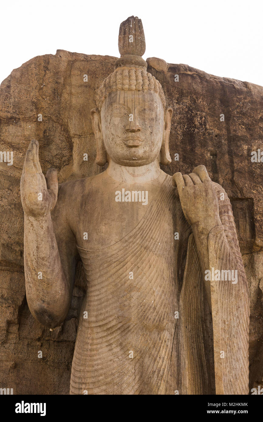avukana-buddha-statue-sri-lanka-july-2017-stock-photo-alamy