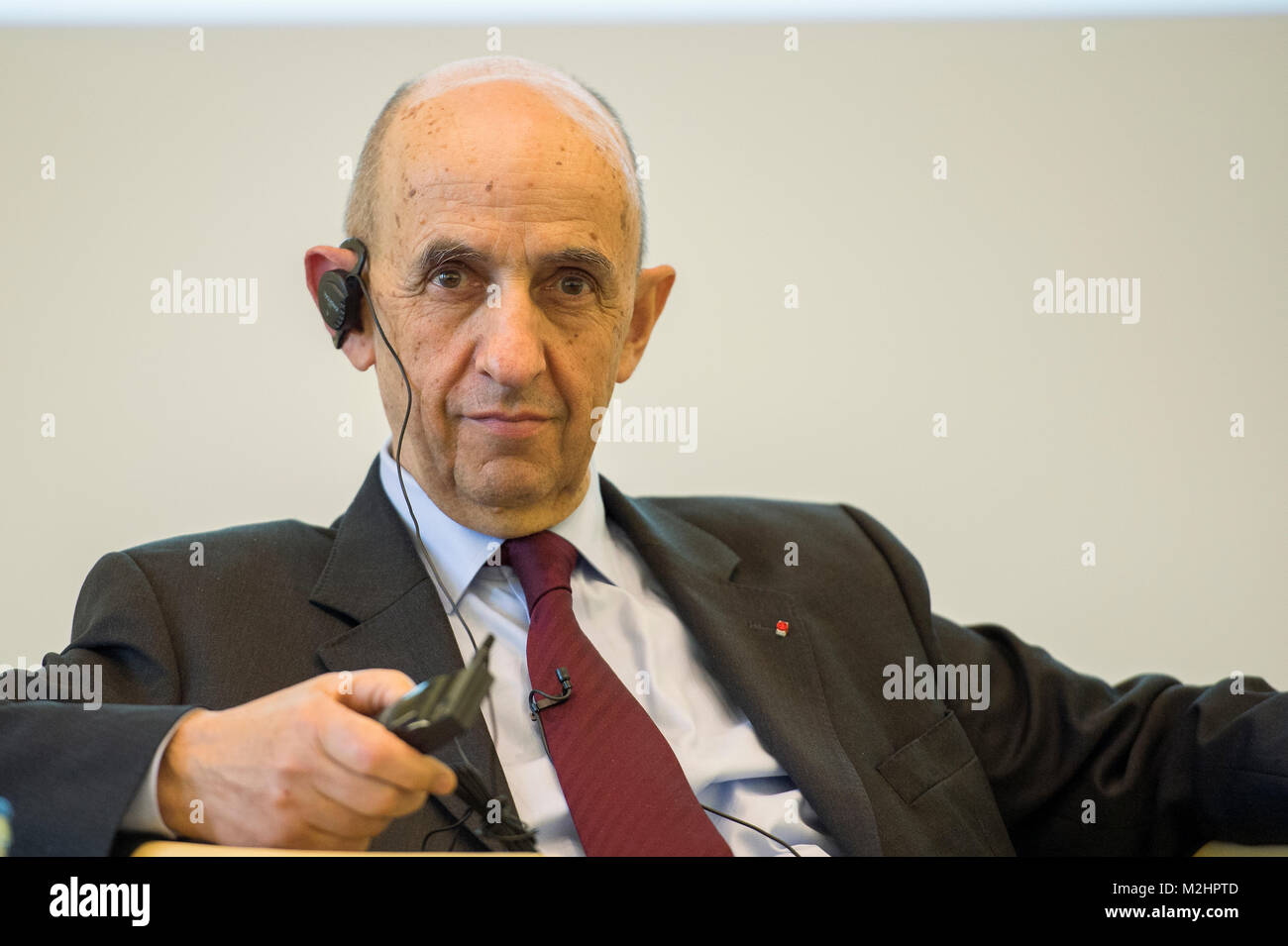 French Commissioner General for State Investment Louis Gallois visits