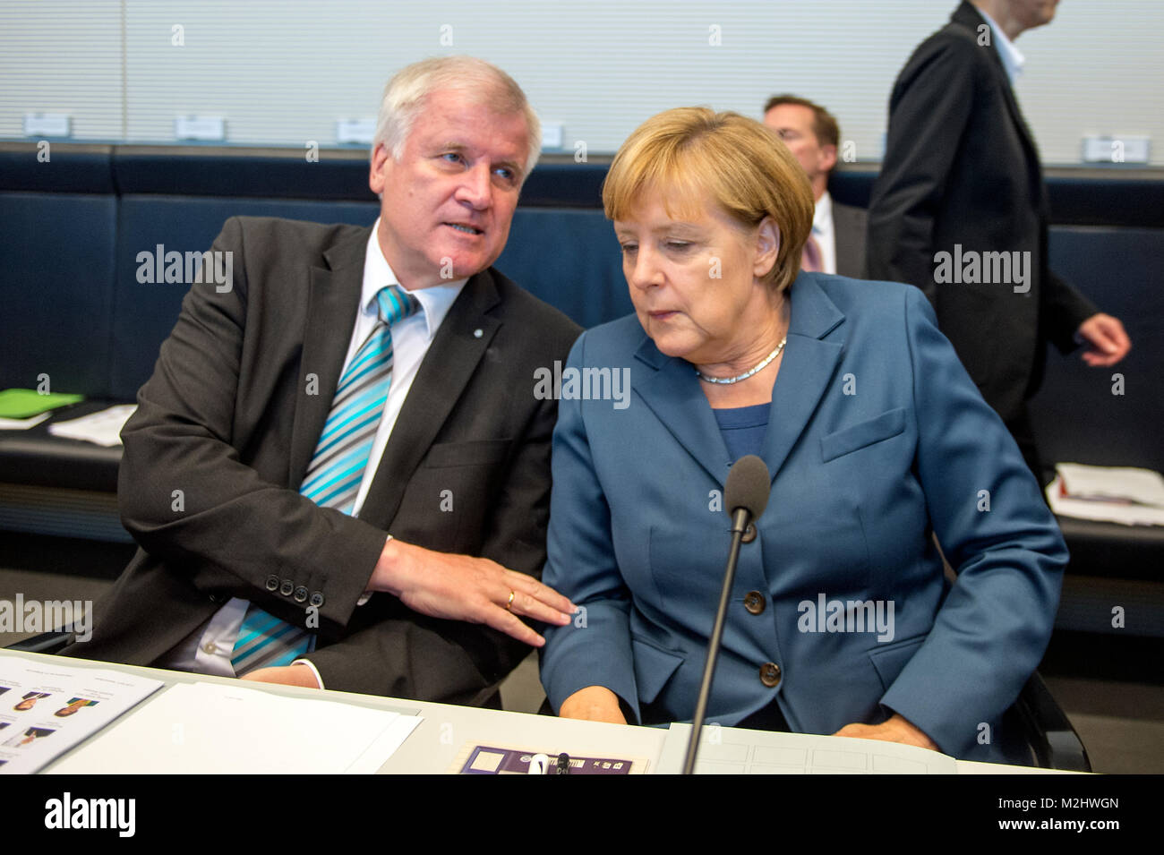 Angela Merkel (CDU) and Horst Seehofer (CSU) a meeting to discuss the ...