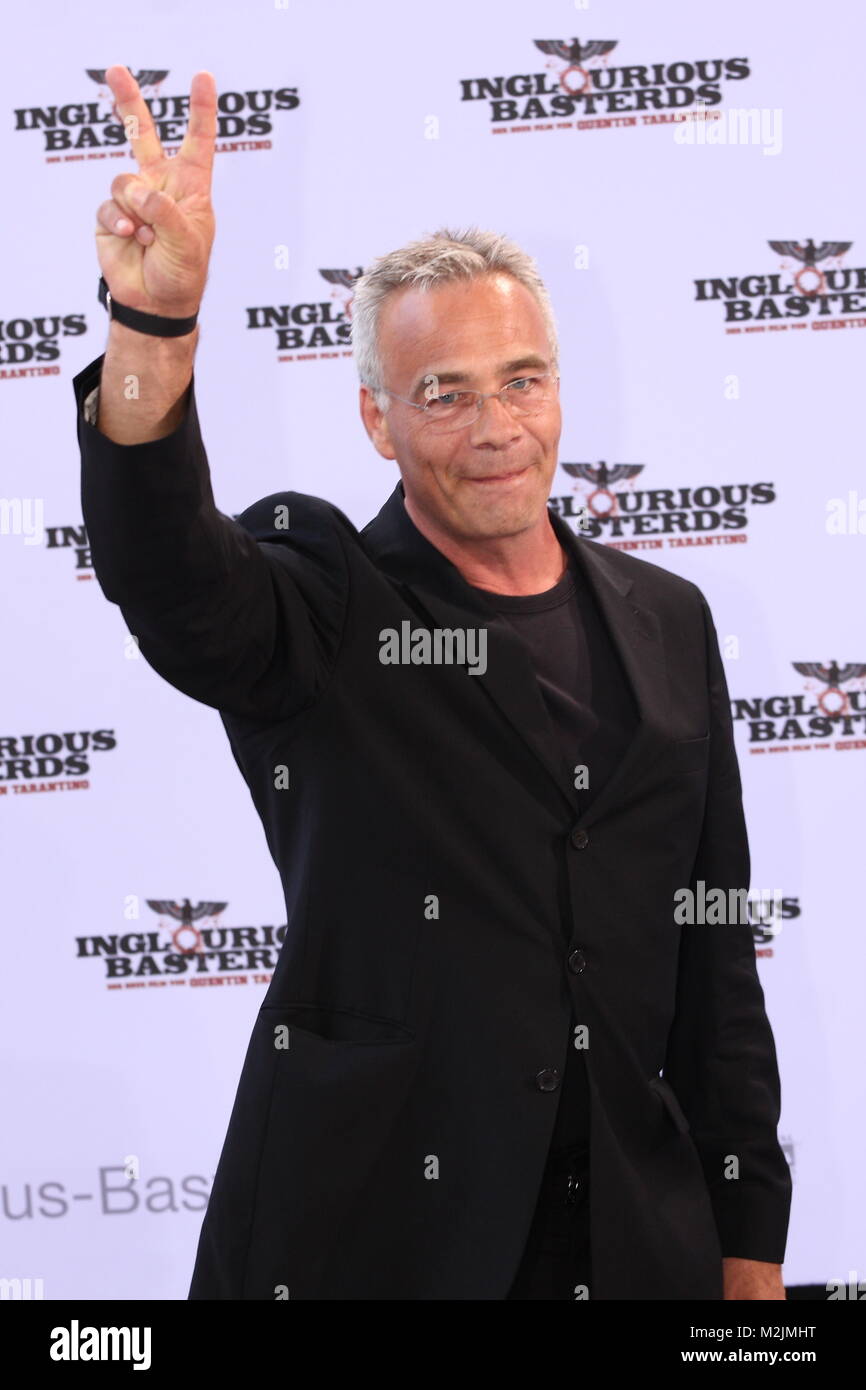 inglourious basterds premiere