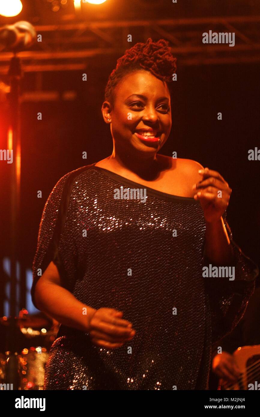 Ledisi young hires stock photography and images Alamy