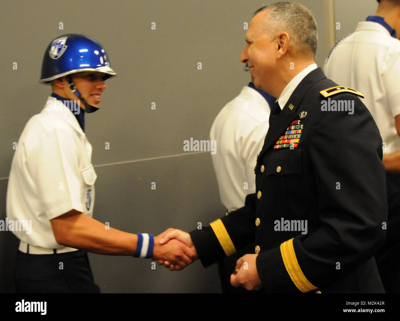 Maj Gen Jose S Mayorga Thanks A Member Of The Macarthur High School Drill Team From San Antonio Texas For The Team S Performance Aug 21 During The 1st Business Session Of The