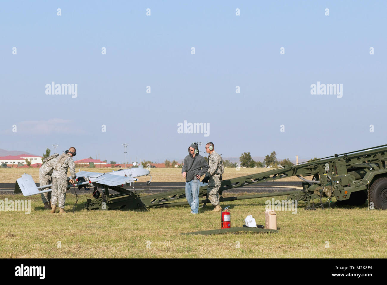 Shadow Flight Instructor Shadow Flight 017 by Oklahoma National Guard Stock Photo - Alamy