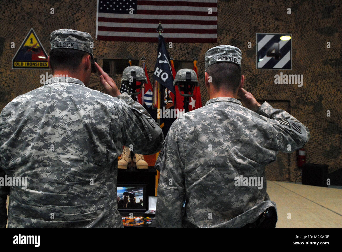 Paying their final respects by 1st Armored Division and Fort Bliss Stock Photo