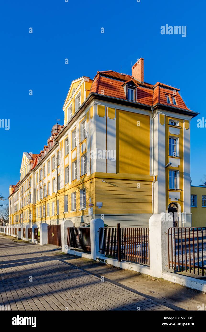High shool building (1914), Miedzyrzecz (ger.: Meseritz), Lubusz Voivodeship. Poland, Europe. Stock Photo