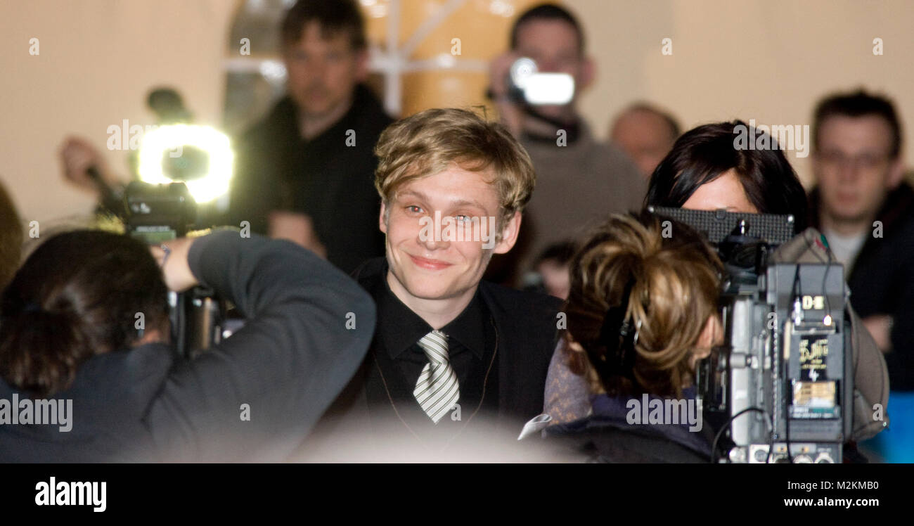 Matthias Schweighöfer auf dem Roten Teppich zur Premiere des Films 