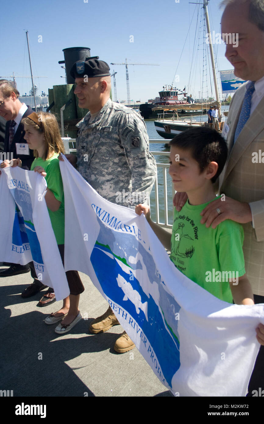 The Elizabeth River Program kicks off its swimmable, fishable campaign