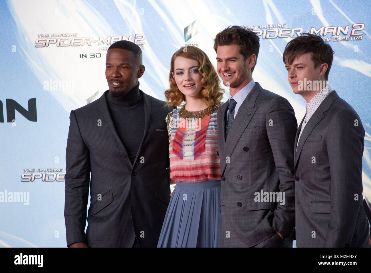 Jamie Foxx Emma Stone Andrew Garfield Und Dane Dehaan Auf Dem Roten Teppich Zur Deutschlandpremiere Des