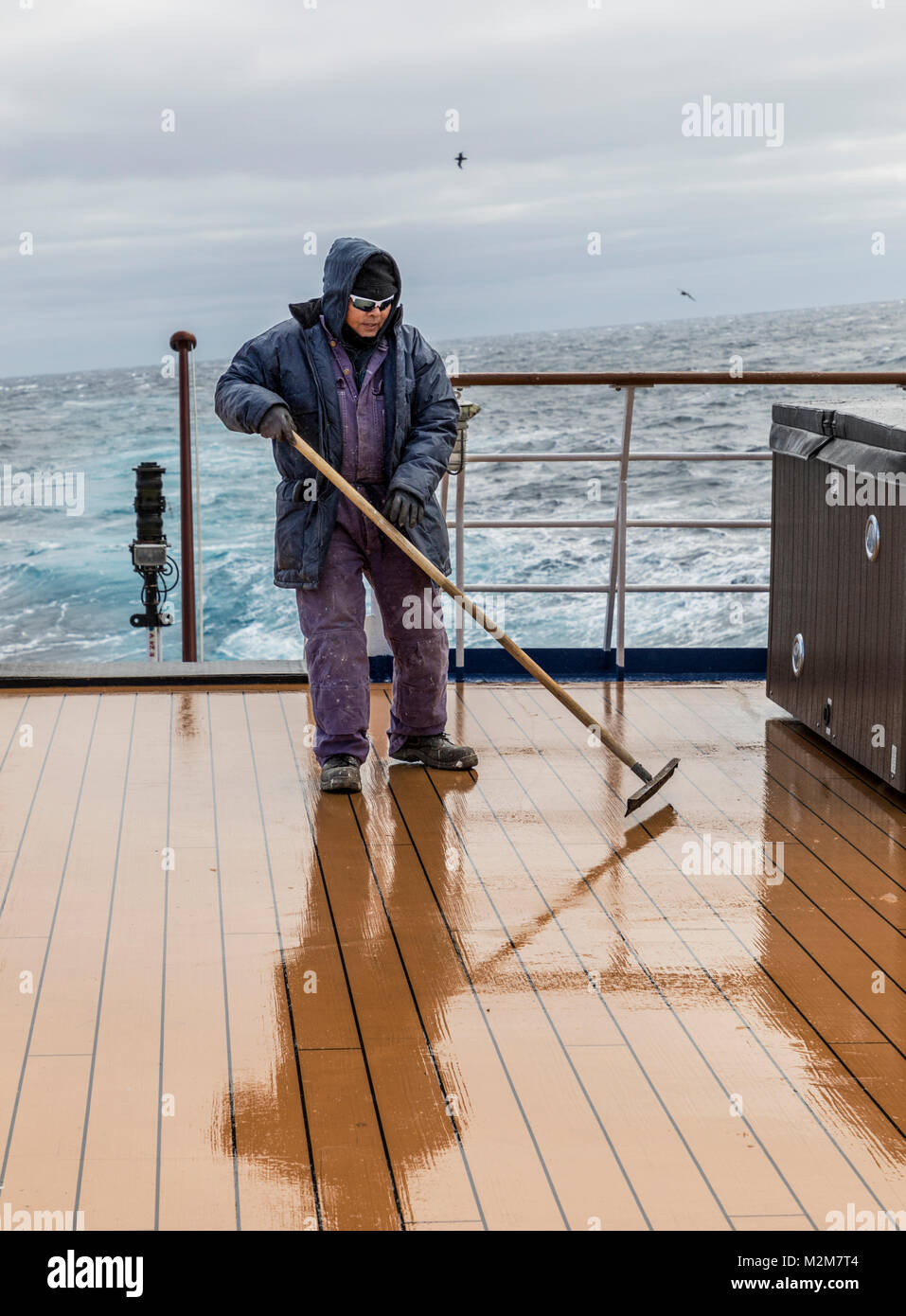 Boat deckhand hires stock photography and images Alamy