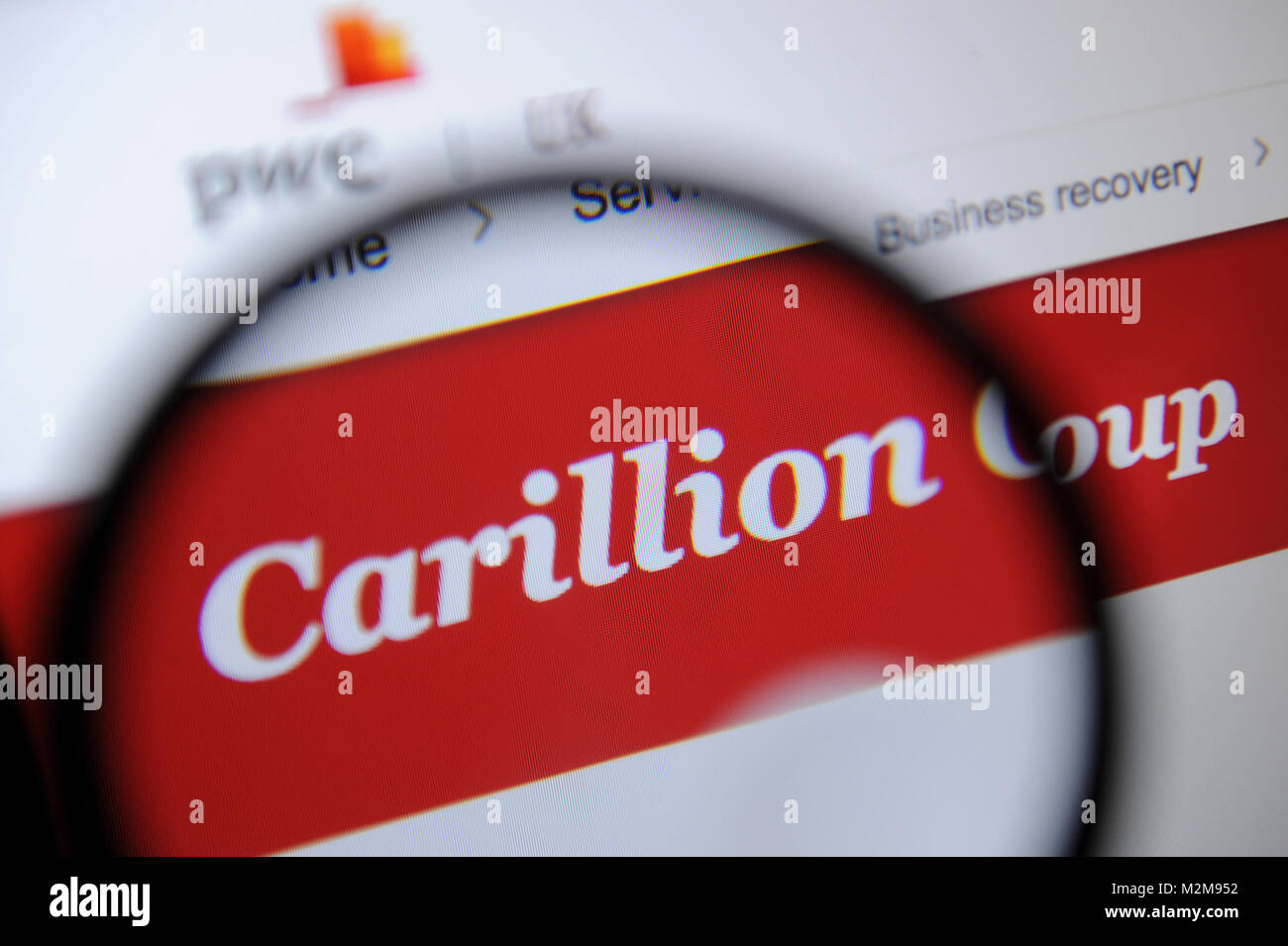 The Carillion Group logo on PWC website Stock Photo