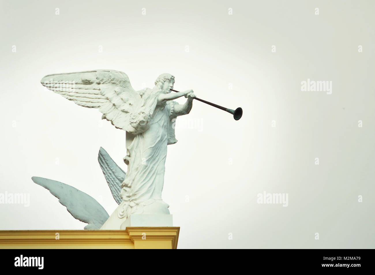 Angel status hi-res stock photography and images - Alamy