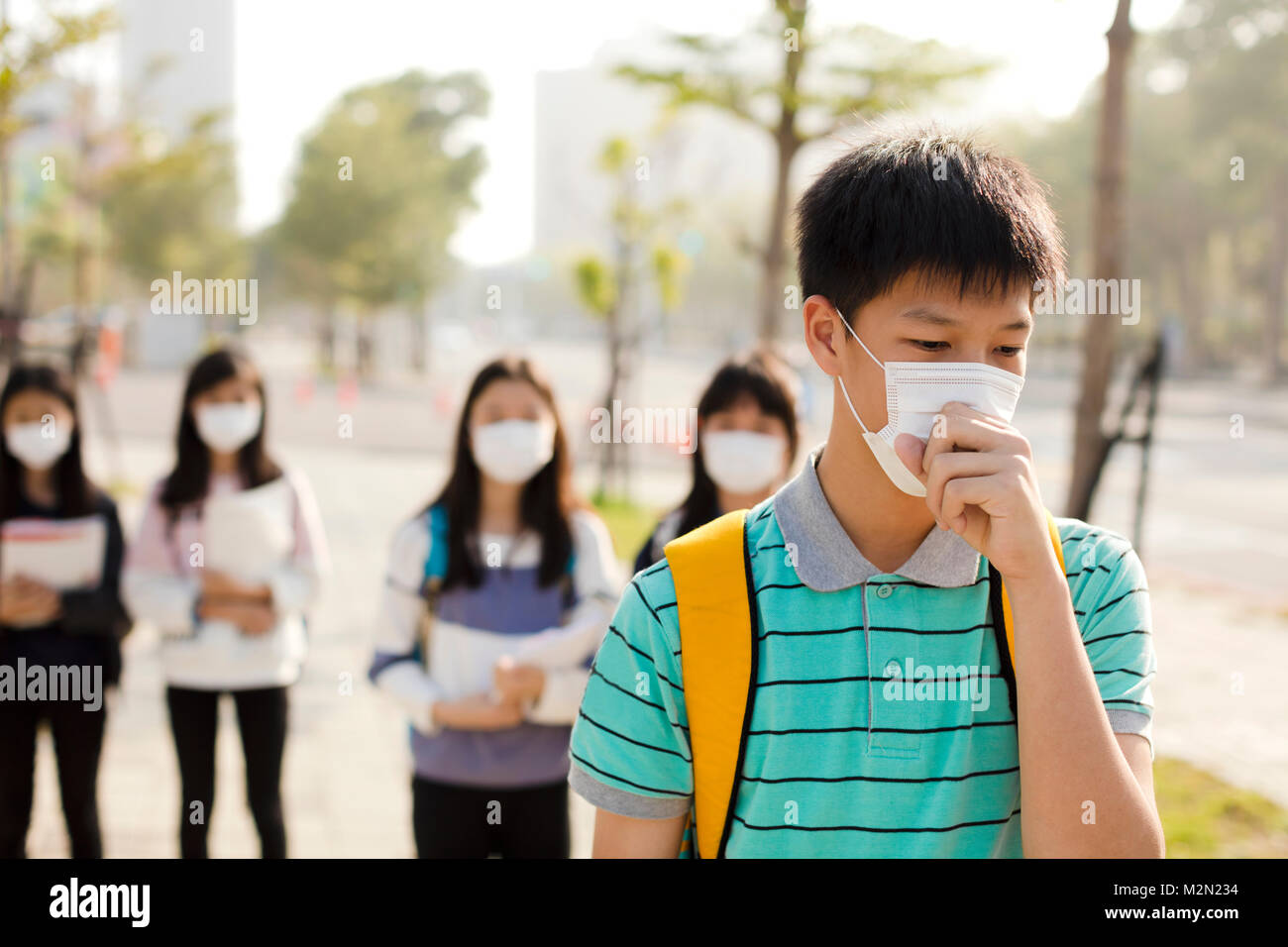 Female student wearing mask hi-res stock photography and images - Alamy