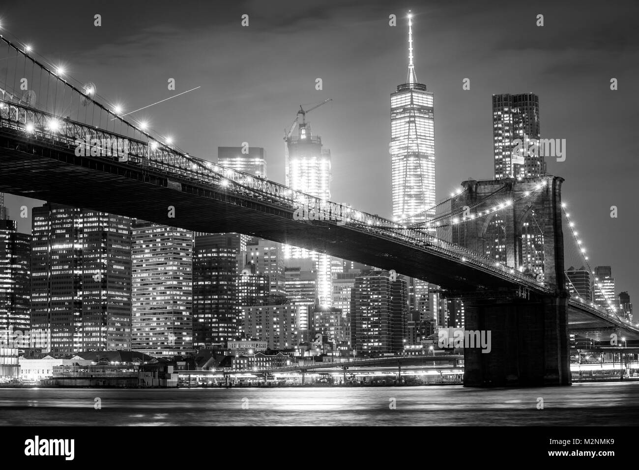 Reflection new york city manhattan bridge east river brooklyn Black and ...