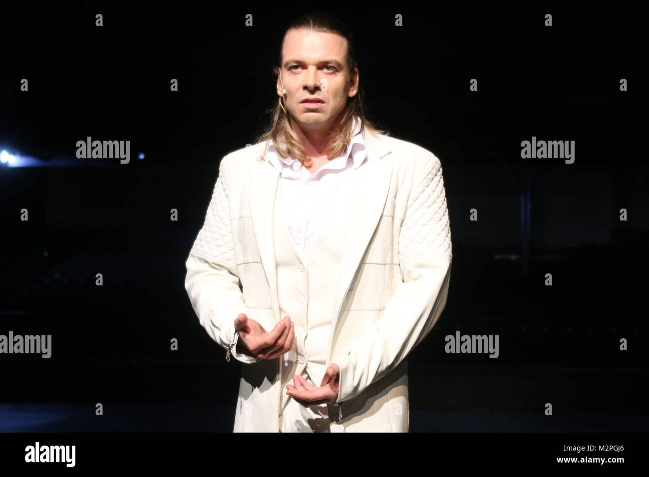 Mate Kamaras Tod Pressetermin Elisabeth Mehr Theater Hamburg 10 11 2015 Stock Photo Alamy