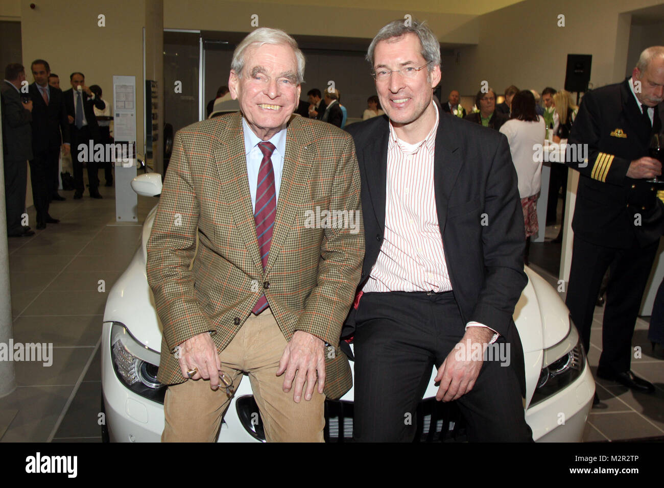 Bmw Friedrich Ebert Damm