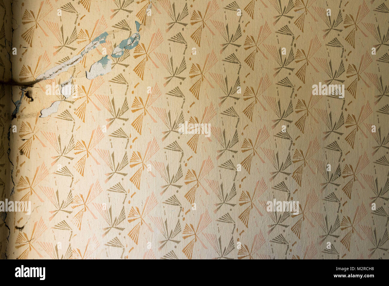 Old plaster hi-res stock photography and images - Alamy