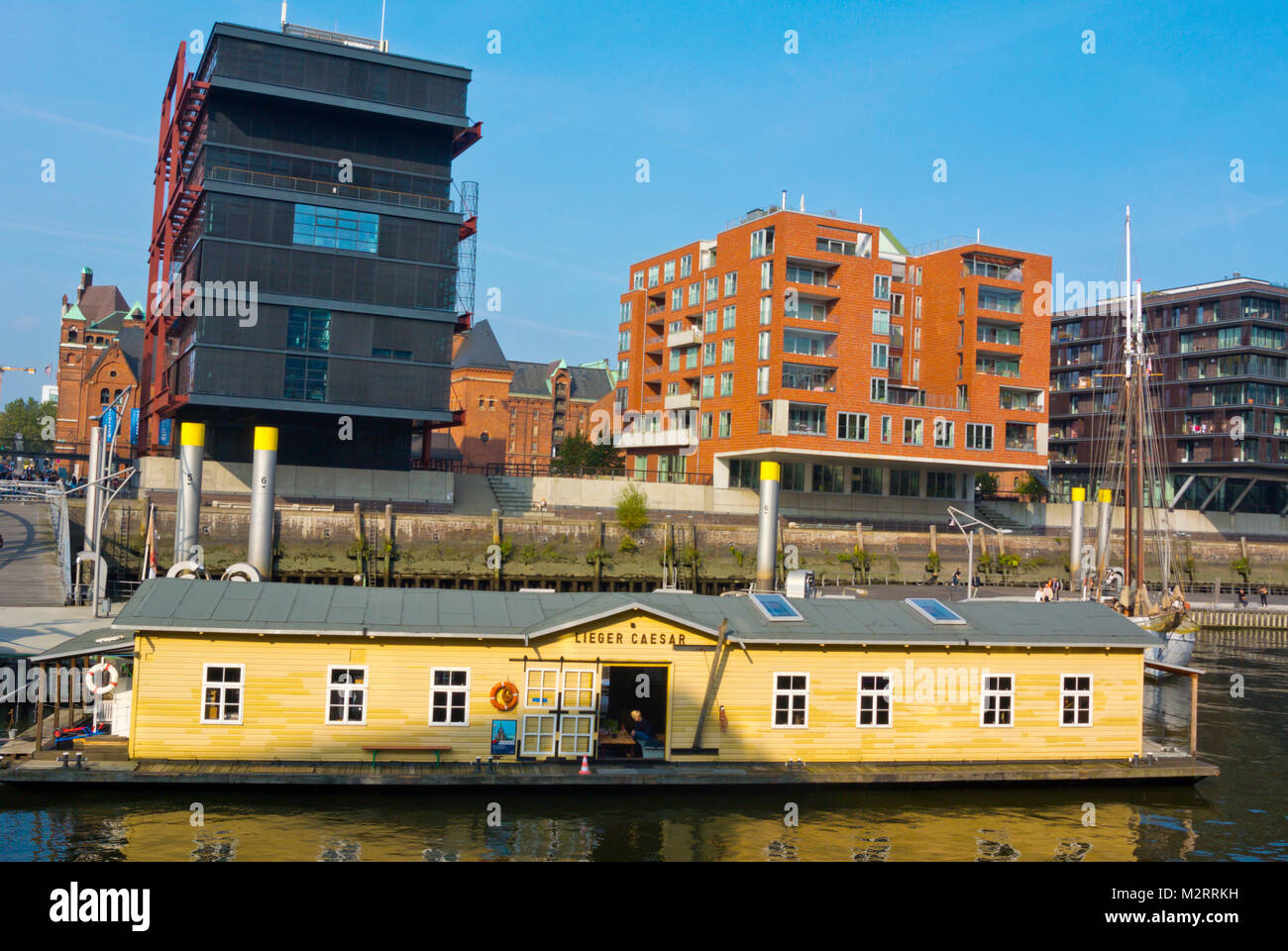 Lieger Caesar, pontoon boat with cafe and restaurant, Sandtorhafen