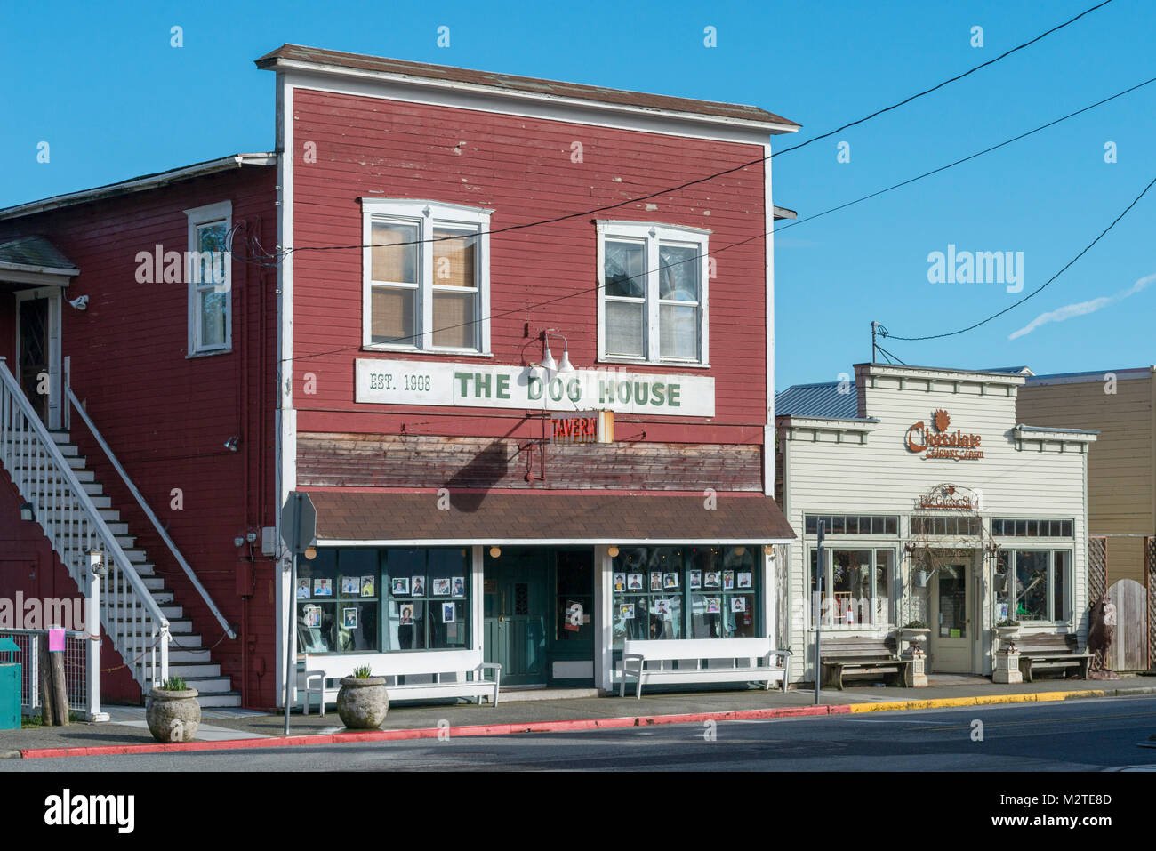 The Dog House tavern Stock Photo Alamy