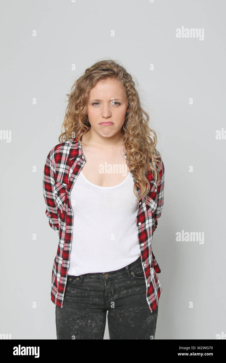 Lara Maria Wichels (Nathalie), Fototermin zur 11. Staffel von Rote Rosen  im Lichtwerk Altona, Hamburg, 28.07.2014 Stock Photo - Alamy