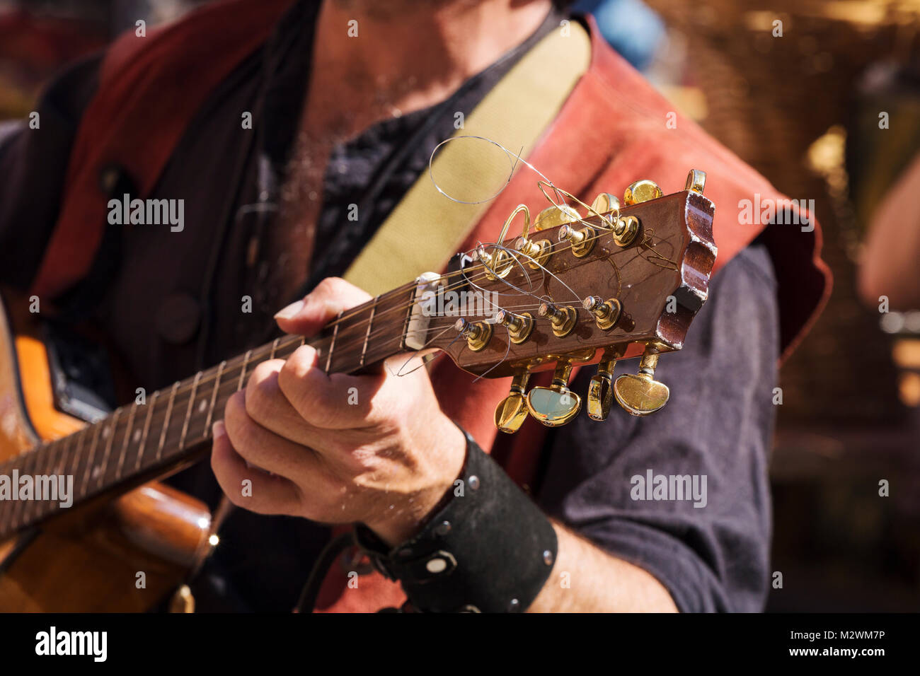 Play A Mandolin High Resolution Stock Photography Images - Alamy