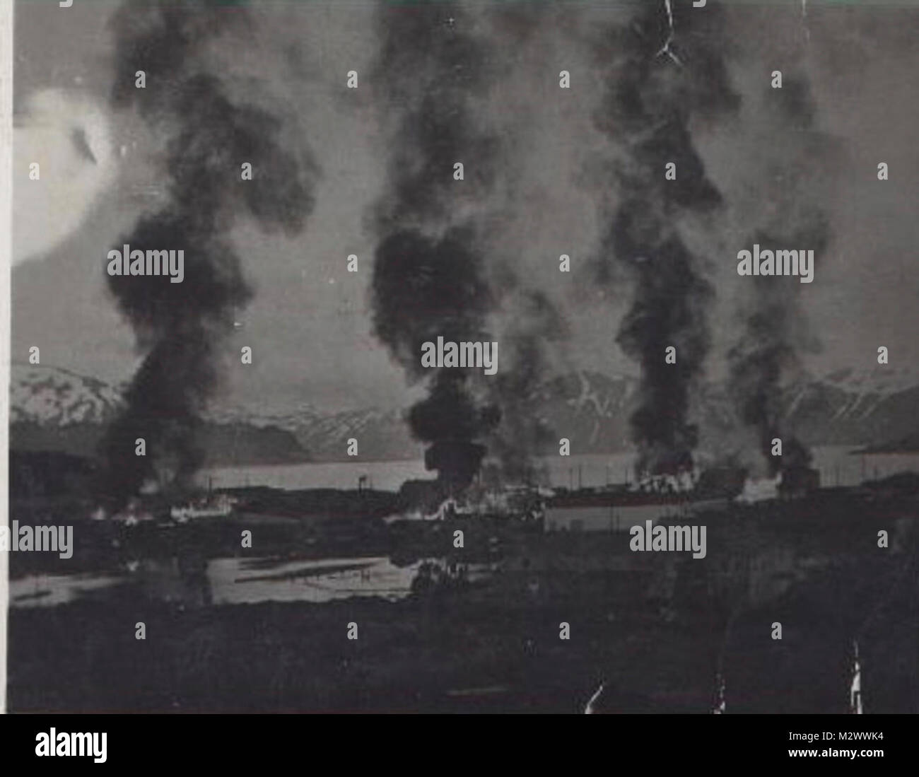 World War Two, black and white photo of soldiers in countryside Stock ...