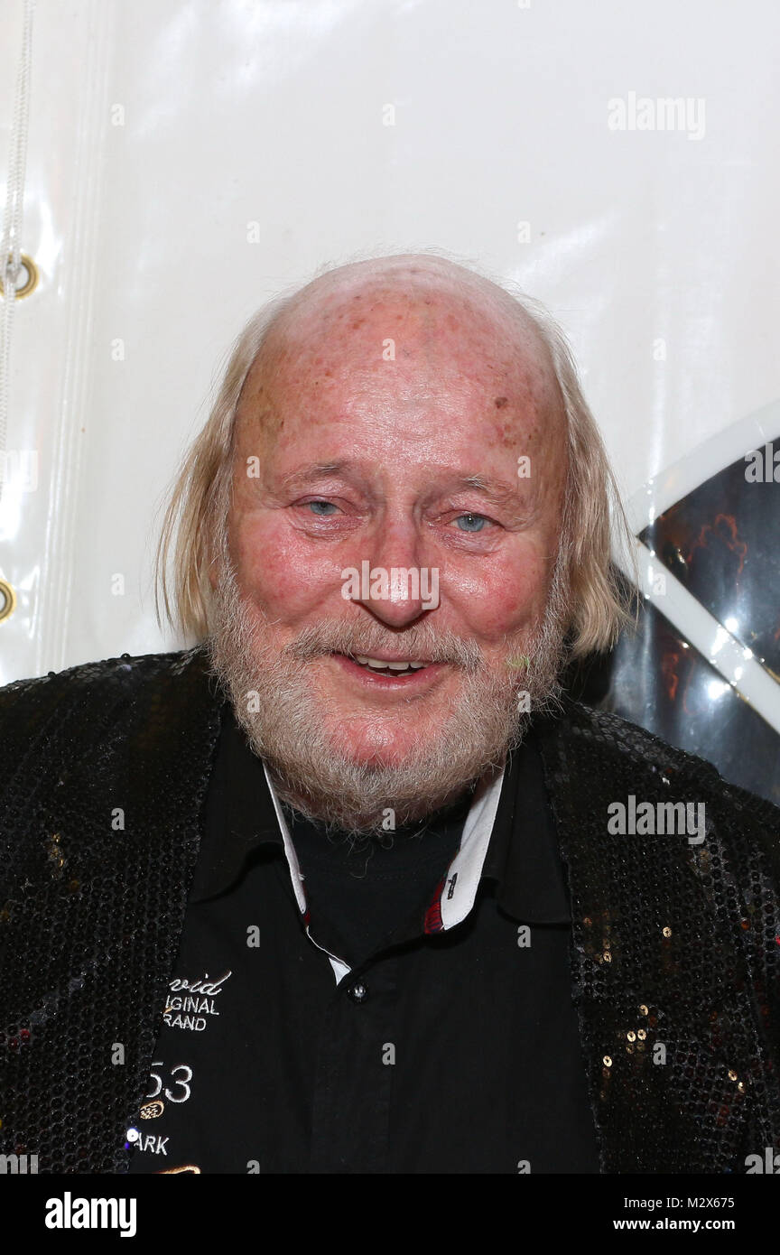 Herbert Boehrs, Das Hamburger Urgestein Hans Herbert Boehrs wird 75 Jahre  jung, Partyzelt auf der Freilichtbuehne Stadtpark, Hambug, 16.01.2015 Stock  Photo - Alamy