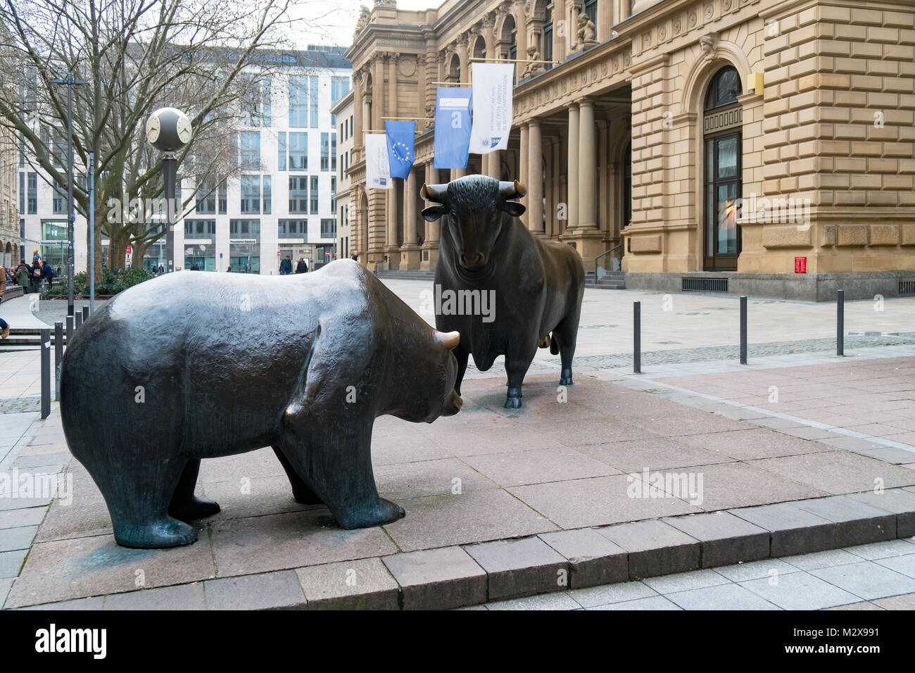 Bull and bear sculpture in front of historic Frankfurt Stock Exchange building Stock Photo